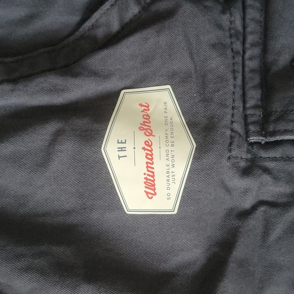 NWT cargo shorts - Picture 3 of 5